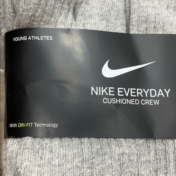 NIKE EVERYDAY CUSHIONED CREW 6 pairs SOCKS set NWT - Picture 12 of 16